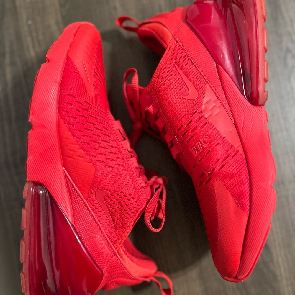 Nike Air Max 270 Red 7Y, 8-8.5 women’s